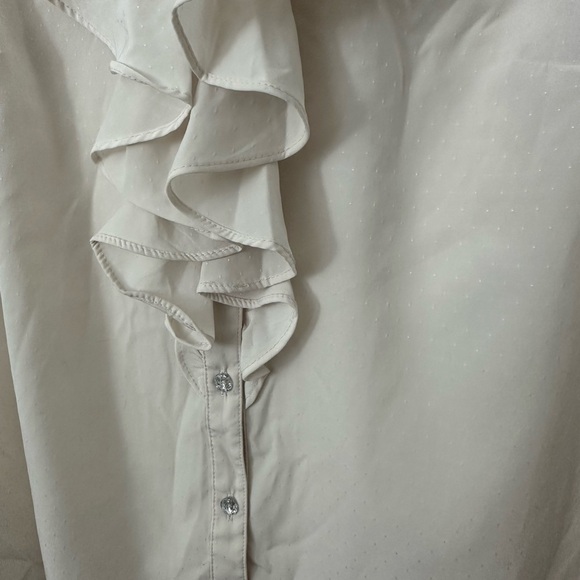 Banana Republic Sleeveless Ruffle Button Down Blouse - Picture 2 of 4